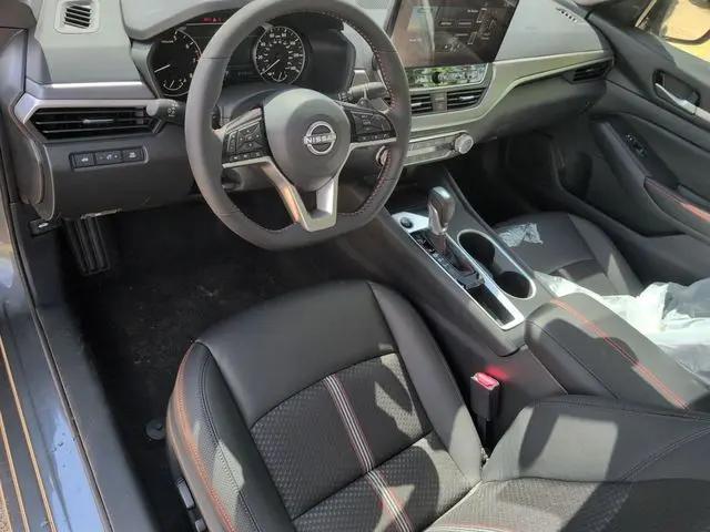 2026 Nissan Altima SR FWD