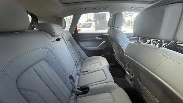 2023 Audi Q5 Premium 40 TFSI quattro S tronic