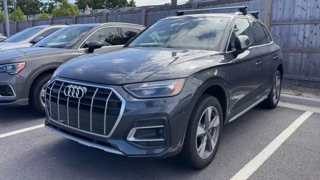 2023 Audi Q5 Premium 40 TFSI quattro S tronic