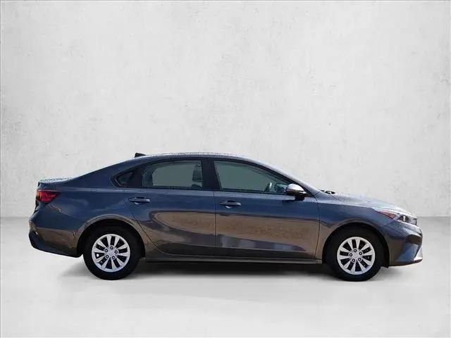 2023 Kia Forte LX