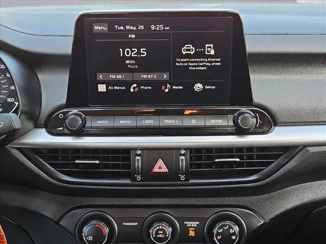 2023 Kia Forte LX