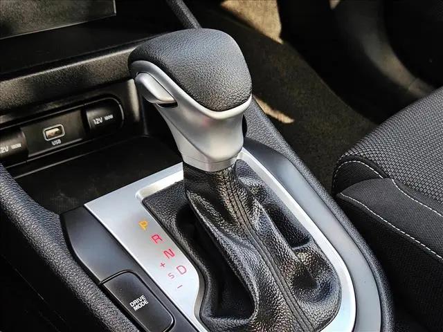 2023 Kia Forte LX