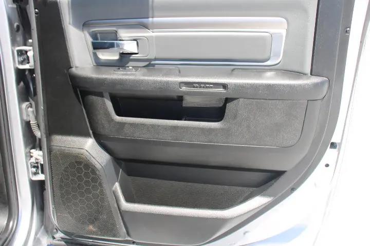 2021 Ram 1500 SLT Crew Cab 4x4 5'7" Box