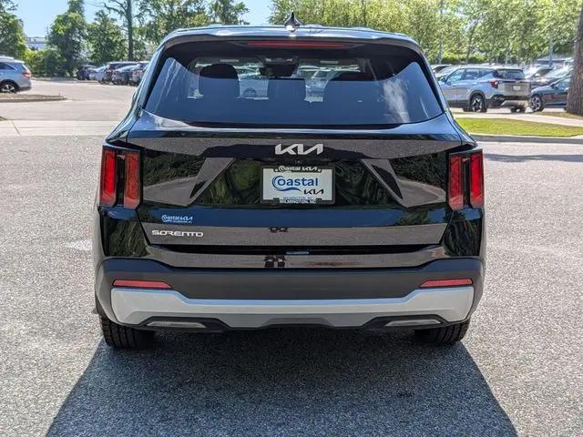 2024 Kia Sorento LX