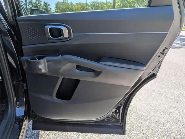 2024 Kia Sorento LX