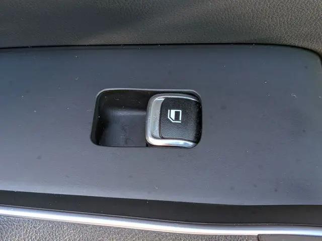 2024 Kia Sorento LX