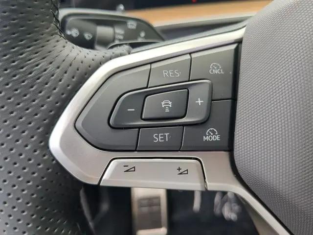 2026 Volkswagen Tiguan SEL R-Line Turbo
