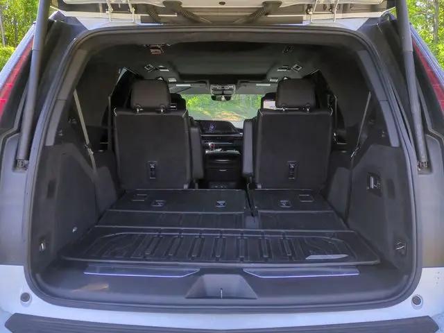 2024 Cadillac Escalade 4WD Sport Platinum