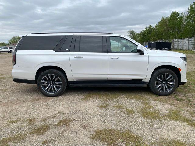 2021 Cadillac Escalade ESV 4WD Sport for sale in Saint Cloud, MN