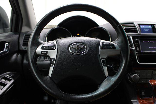 2013 Toyota Highlander Limited V6