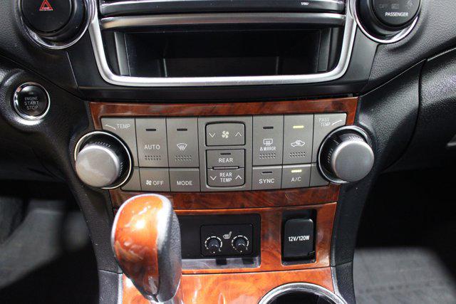 2013 Toyota Highlander Limited V6