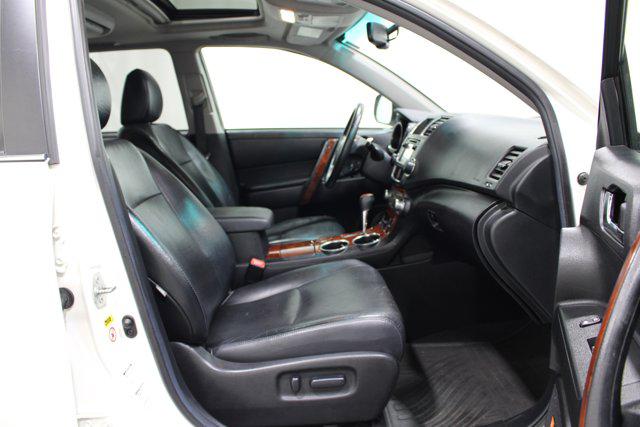 2013 Toyota Highlander Limited V6