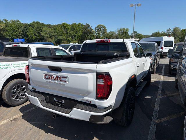 2026 GMC Canyon AT4, 4WD