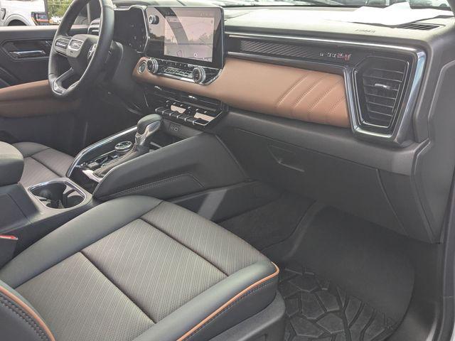 2026 GMC Canyon AT4, 4WD