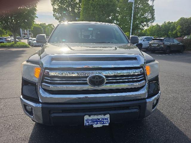 2016 Toyota Tundra SR5 5.7L V8
