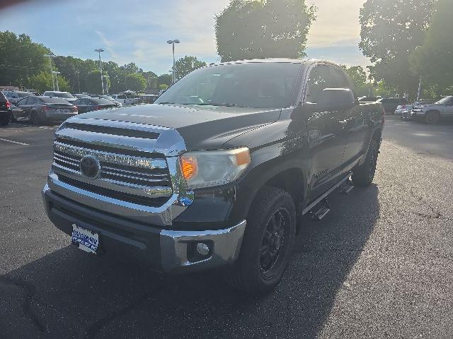 2016 Toyota Tundra SR5 5.7L V8