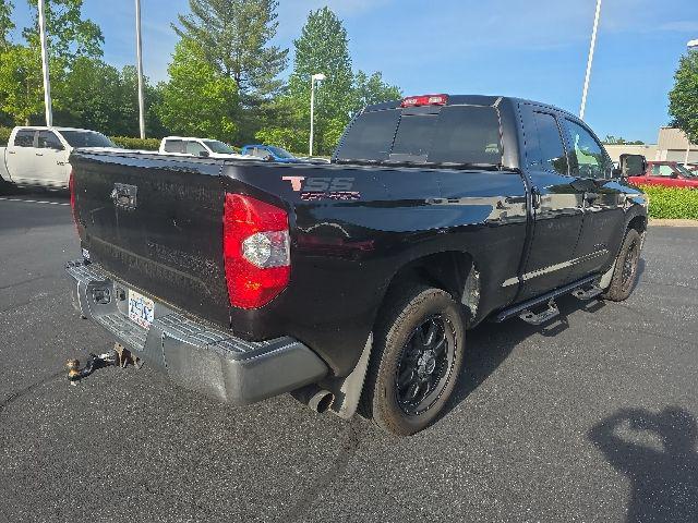 2016 Toyota Tundra SR5 5.7L V8