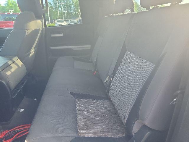 2016 Toyota Tundra SR5 5.7L V8
