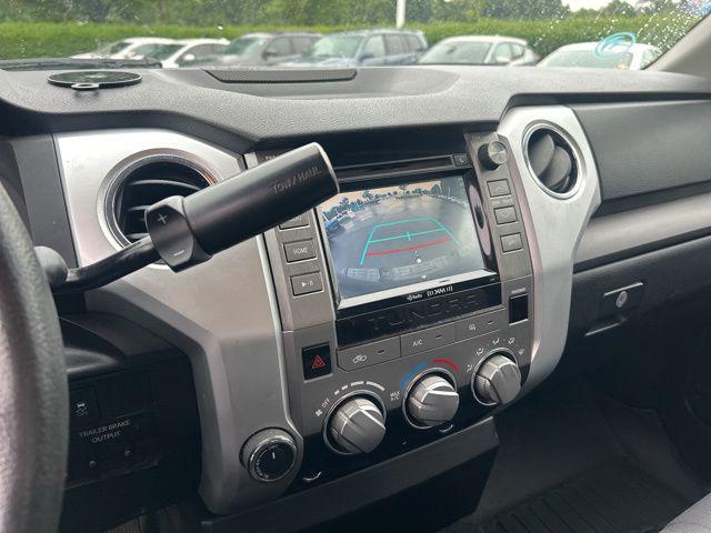 2016 Toyota Tundra SR5 5.7L V8