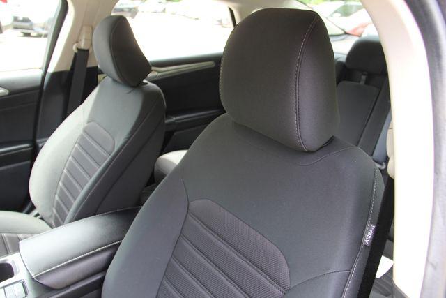 2020 Ford Fusion Hybrid SE