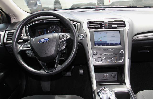 2020 Ford Fusion Hybrid SE