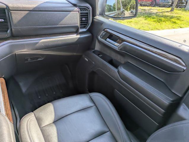 2023 GMC Sierra 1500 4WD Crew Cab Short Box Elevation with 3SB