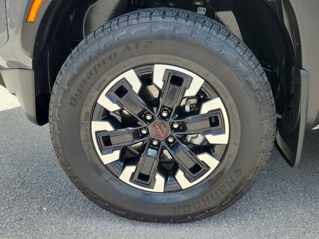 2024 Nissan Frontier Crew Cab PRO-X 4x2