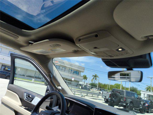 2024 Lincoln Navigator Reserve L