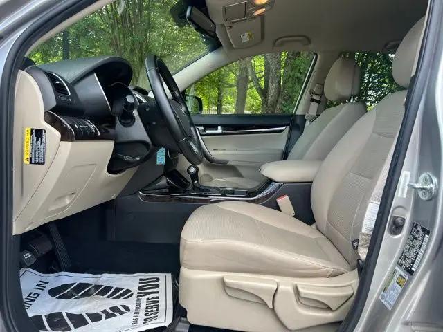 2015 Kia Sorento LX