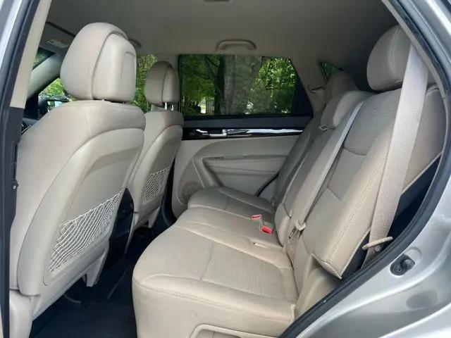 2015 Kia Sorento LX