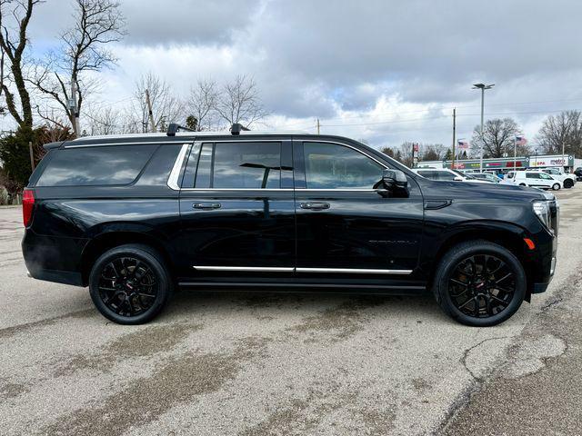 2023 GMC Yukon XL 4WD Denali