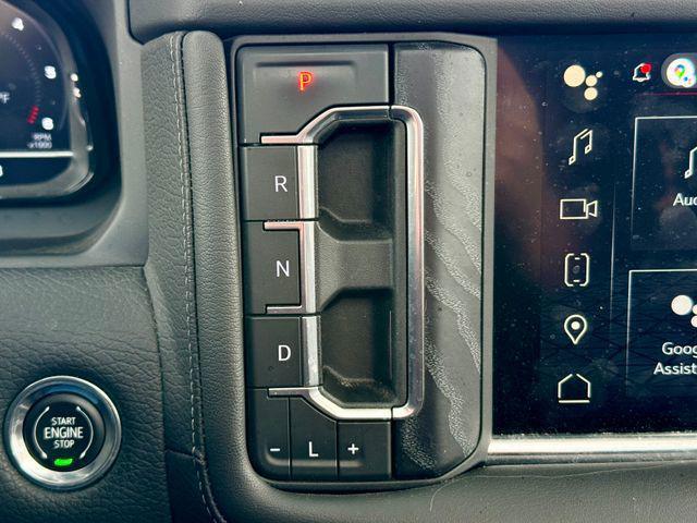 2023 GMC Yukon XL 4WD Denali