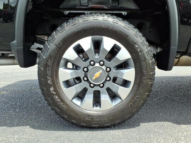 2023 Chevrolet Silverado 2500HD 4WD Crew Cab Standard Bed Custom