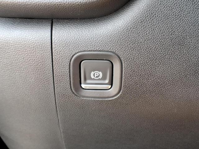 2023 Chevrolet Silverado 2500HD 4WD Crew Cab Standard Bed Custom