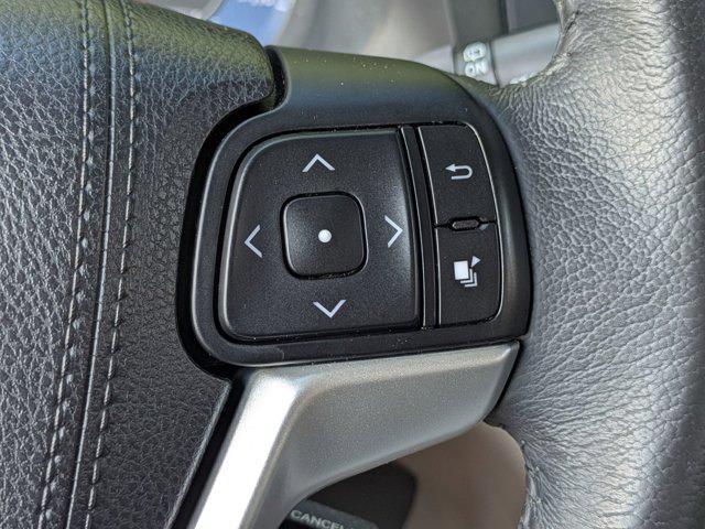 2017 Toyota Sienna XLE Premium 8 Passenger