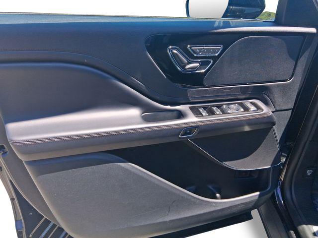 2023 Lincoln Aviator Standard