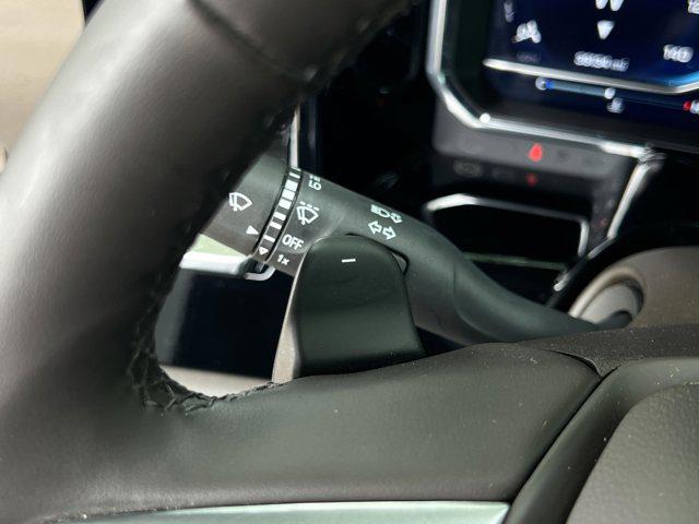 2024 Chevrolet Silverado 1500 2WD Crew Cab Short Bed LTZ