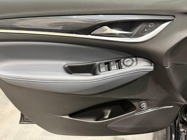 2024 Buick Enclave Essence FWD
