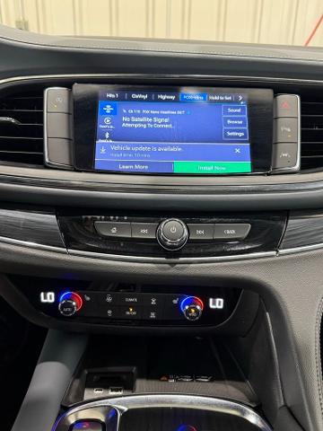 2024 Buick Enclave Essence FWD
