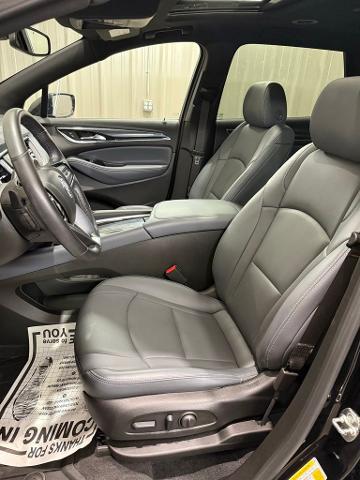 2024 Buick Enclave Essence FWD