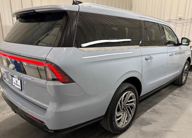 2025 Lincoln Navigator Reserve L