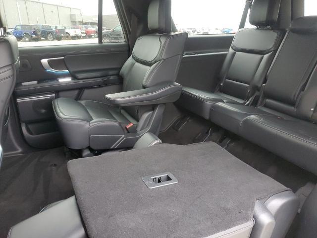 2025 Ford Expedition Platinum MAX