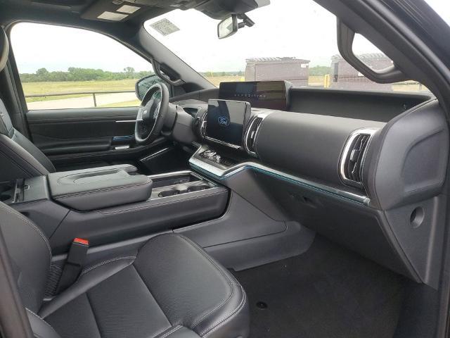 2025 Ford Expedition Platinum MAX