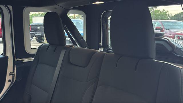 2020 Jeep Wrangler Sport Altitude 4x4