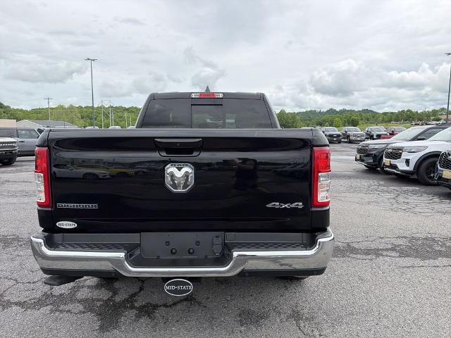 2022 Ram 1500 Big Horn Crew Cab 4x4 5'7" Box