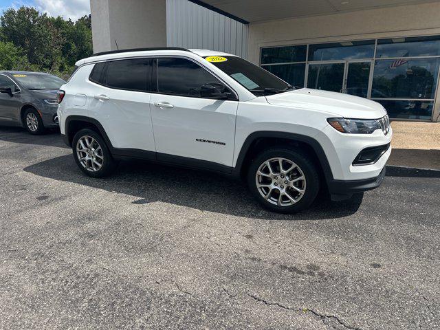 2022 Jeep Compass Latitude Lux 4x4