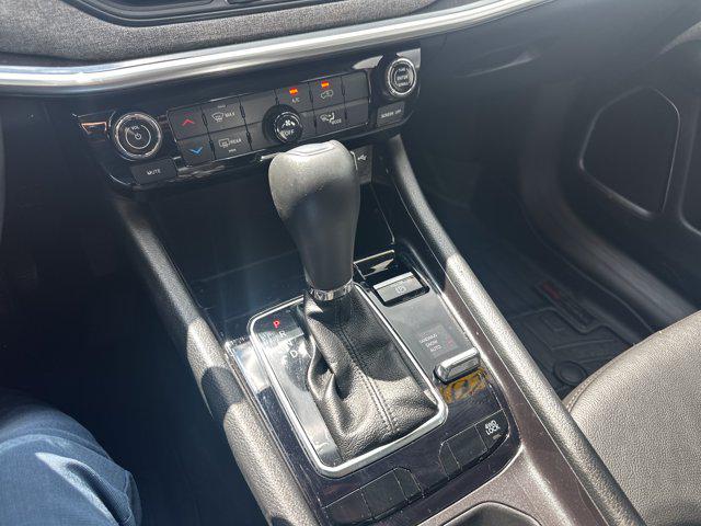2022 Jeep Compass Latitude Lux 4x4
