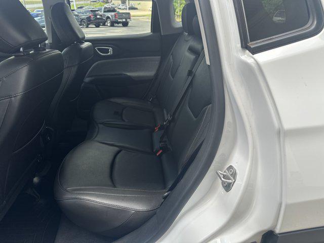 2022 Jeep Compass Latitude Lux 4x4