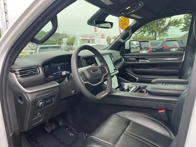 2022 Jeep Wagoneer Series II 4x2