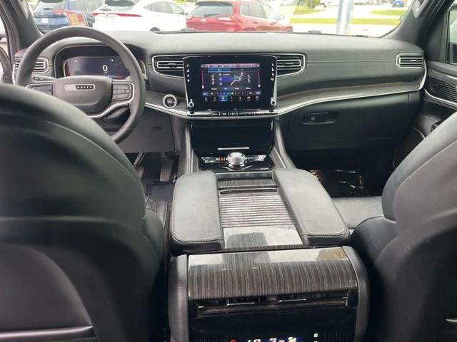 2022 Jeep Wagoneer Series II 4x2